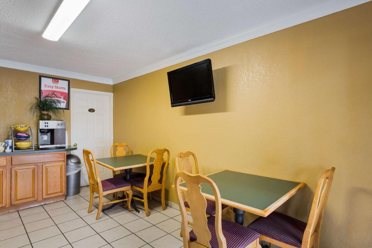 Econo Lodge Historic Area Williamsburg Esterno foto