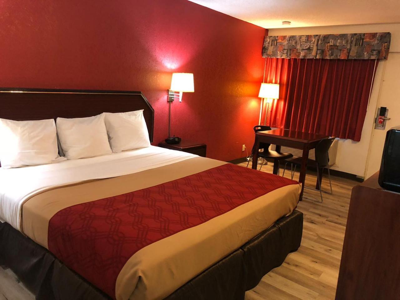 Econo Lodge Historic Area Williamsburg Esterno foto