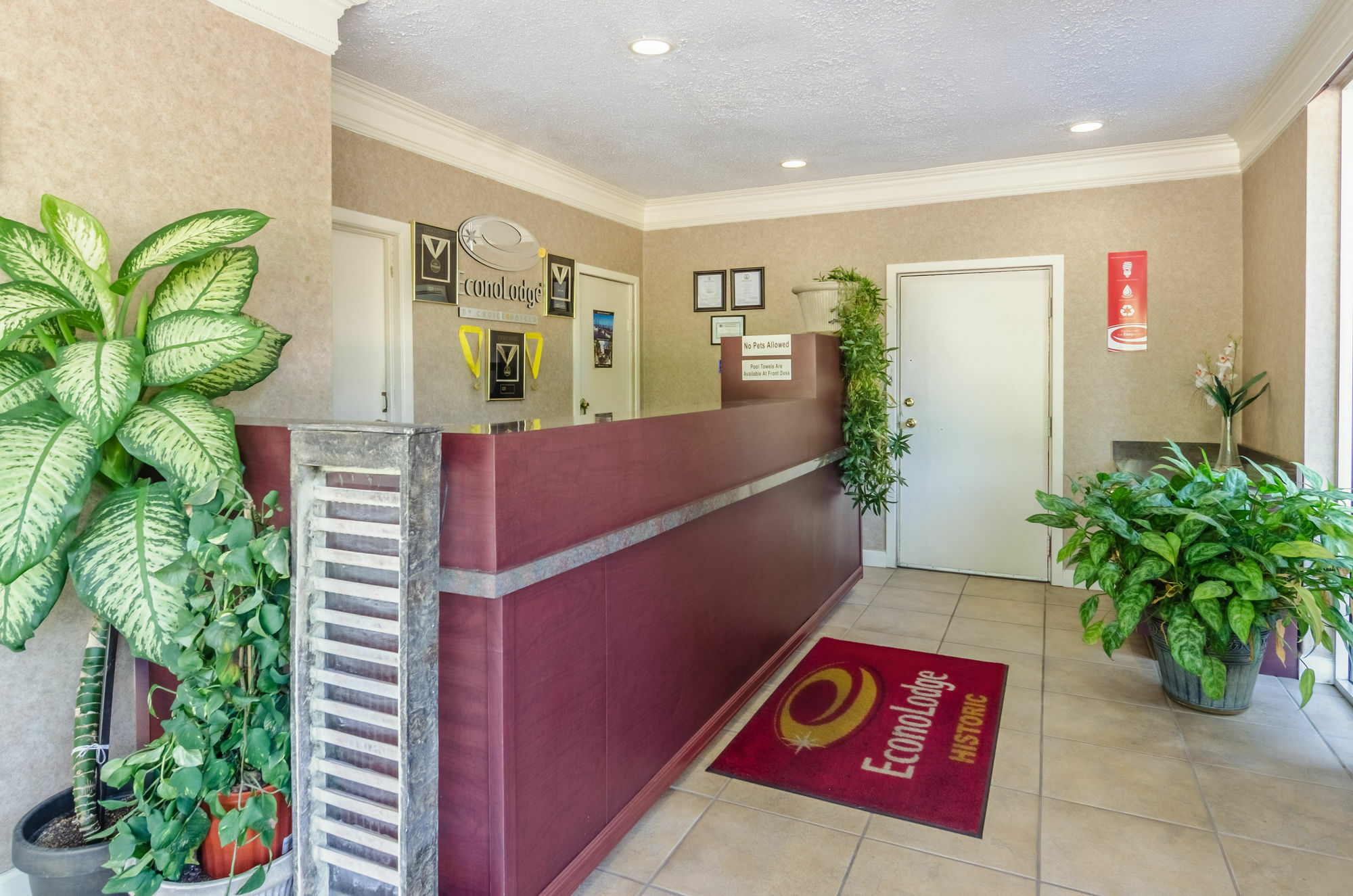 Econo Lodge Historic Area Williamsburg Esterno foto